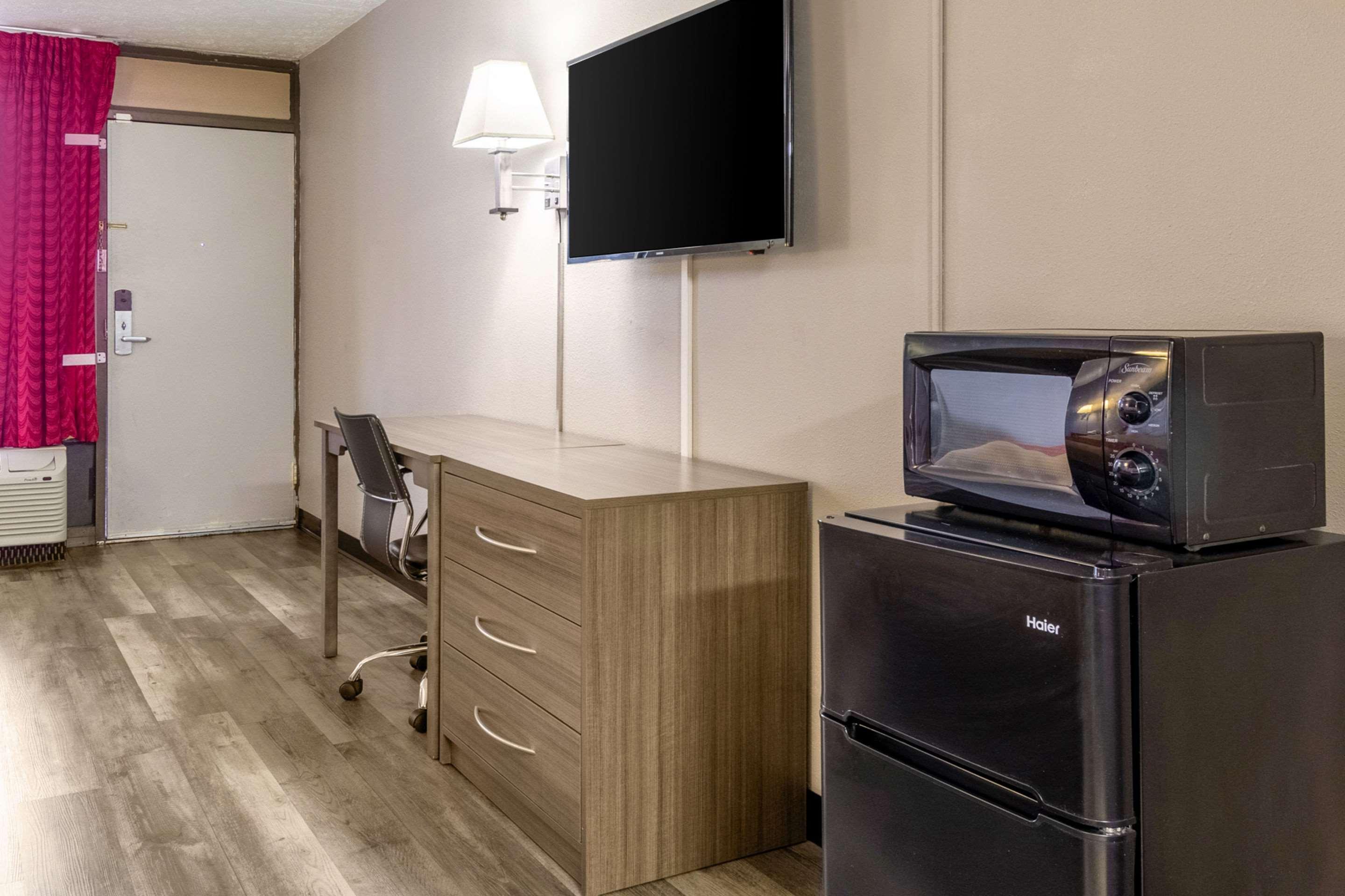 Econo Lodge Сеймор Екстер'єр фото