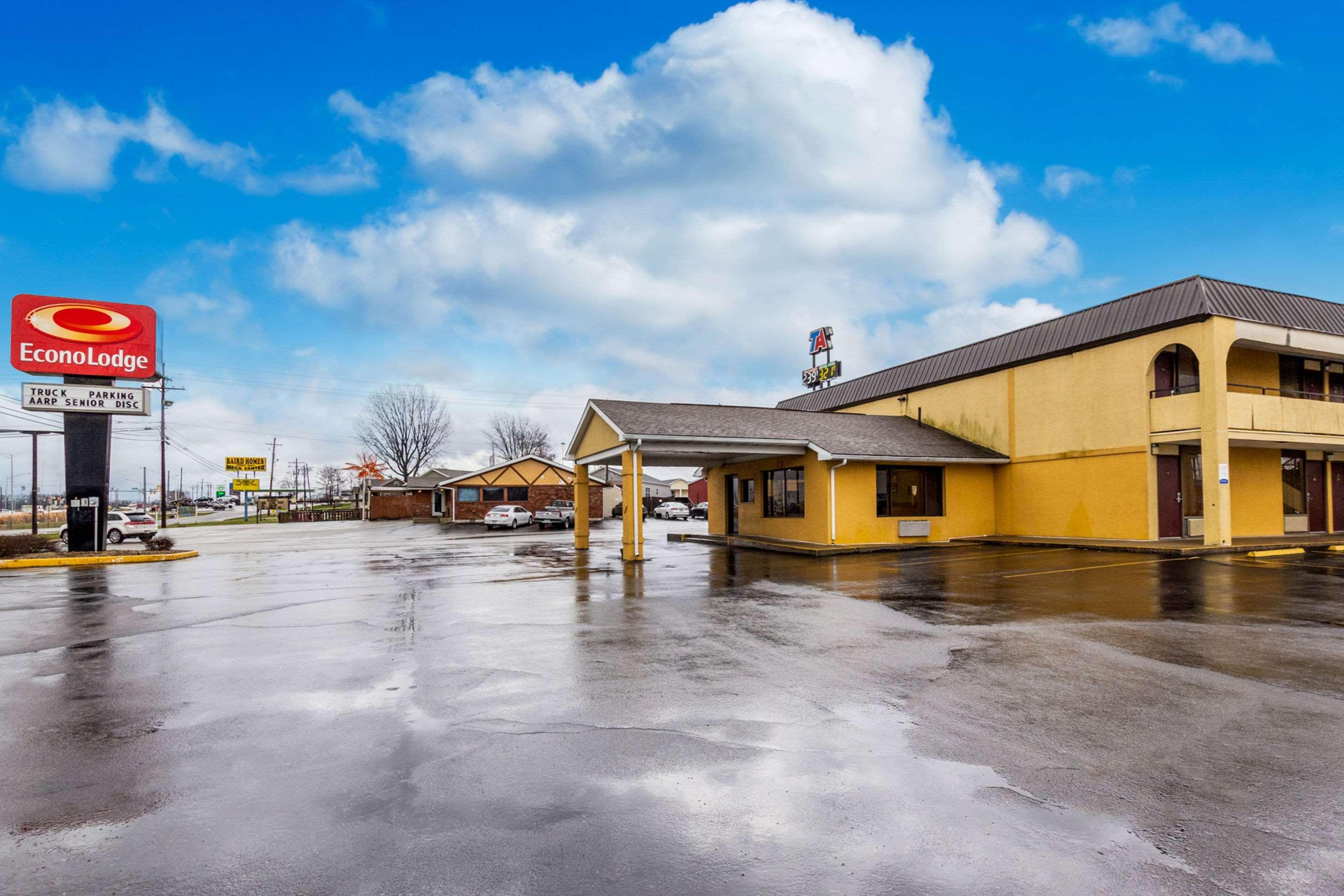 Econo Lodge Сеймор Екстер'єр фото
