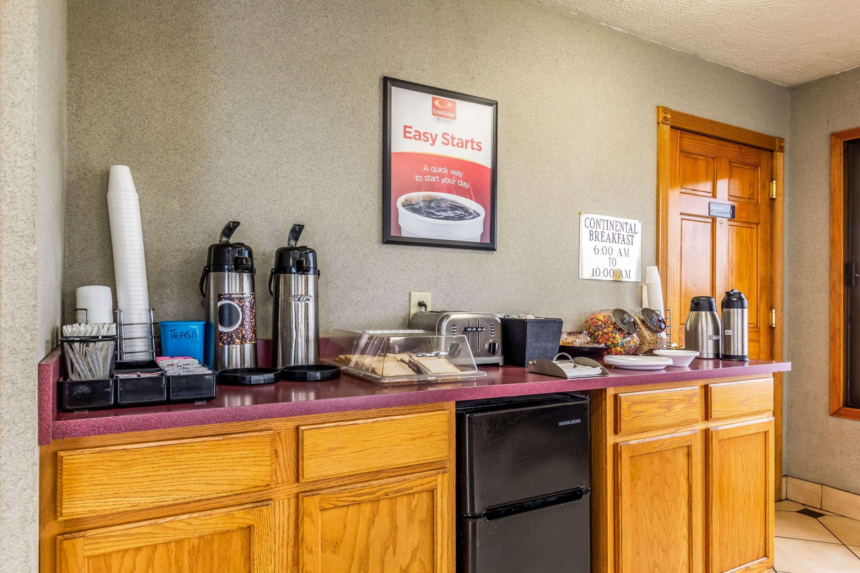 Econo Lodge Сеймор Екстер'єр фото