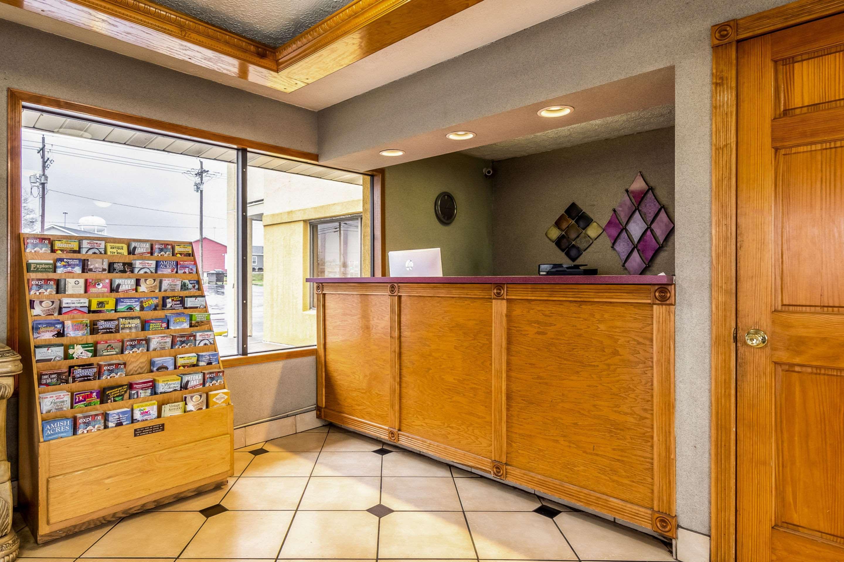 Econo Lodge Сеймор Екстер'єр фото