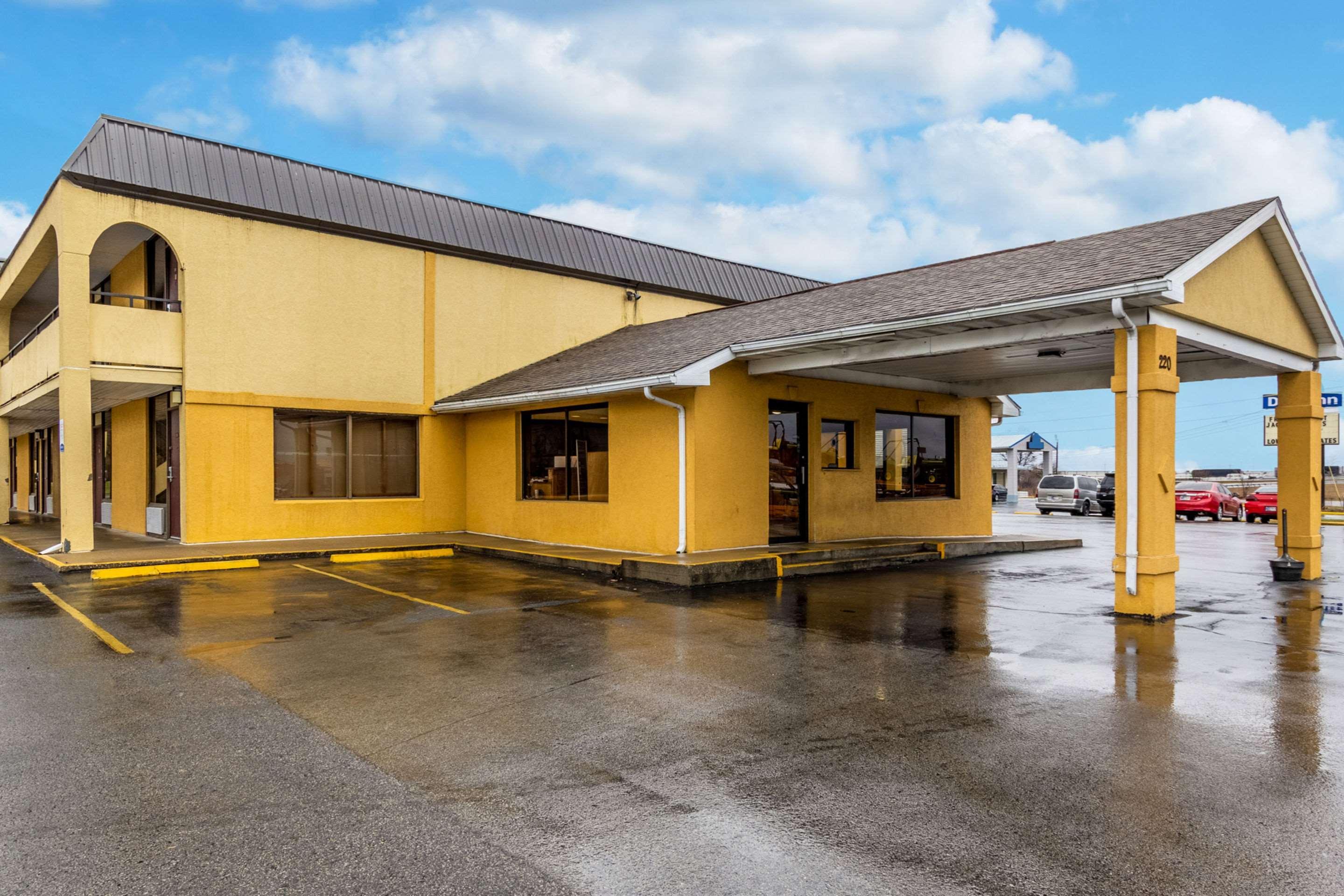 Econo Lodge Сеймор Екстер'єр фото