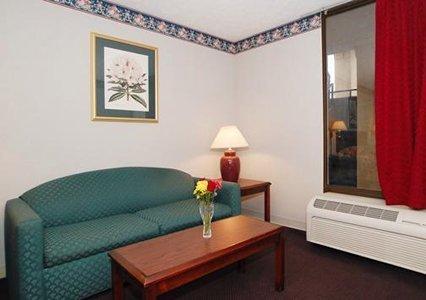 Econo Lodge Сеймор Номер фото