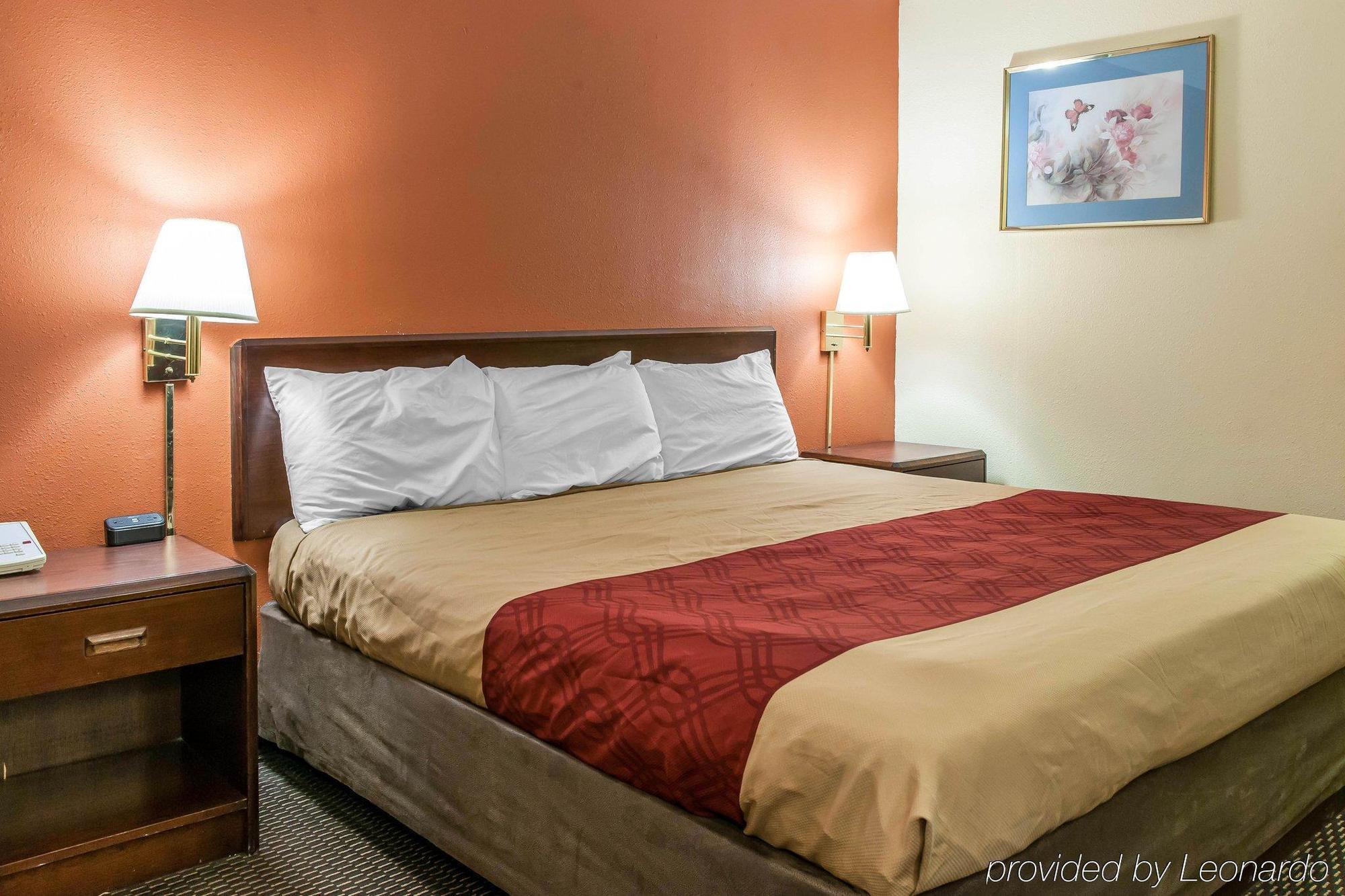 Econo Lodge Сеймор Екстер'єр фото