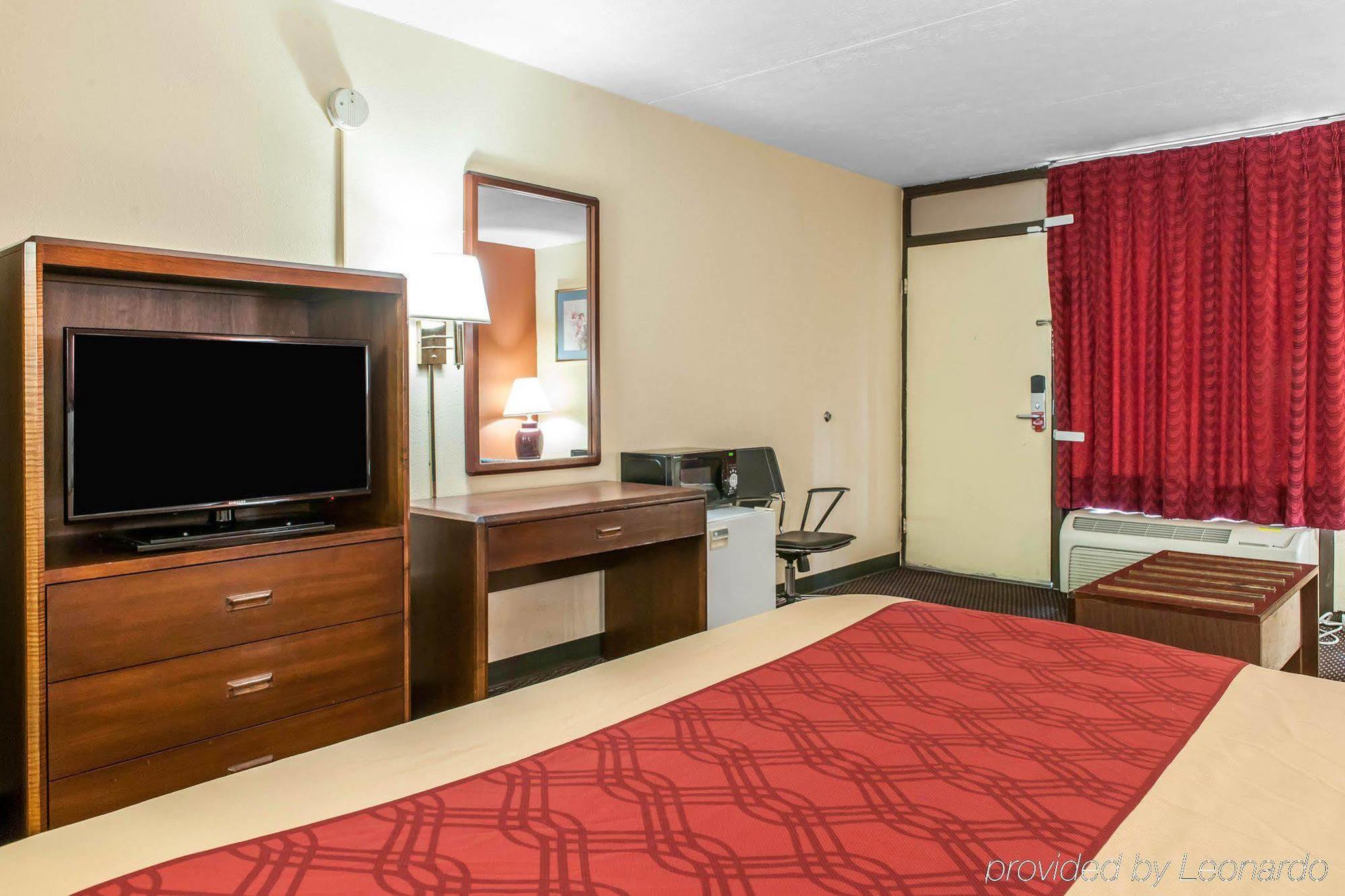 Econo Lodge Сеймор Екстер'єр фото