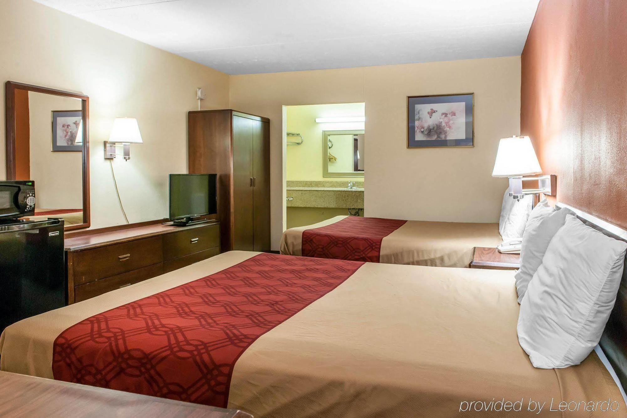 Econo Lodge Сеймор Екстер'єр фото